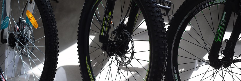 新型污染物監(jiān)測(cè)和生態(tài)毒理（環(huán)境毒理），哪個(gè)研究方向更容易出論文寫(xiě)一點(diǎn)，哪個(gè)研究方向更有前景呢 ?健明迪集團(tuán)旗下第三方檢測(cè)機(jī)構(gòu)健明迪檢測(cè)，具有自建化妝品功效評(píng)價(jià)實(shí)驗(yàn)室、動(dòng)物毒理實(shí)驗(yàn)室